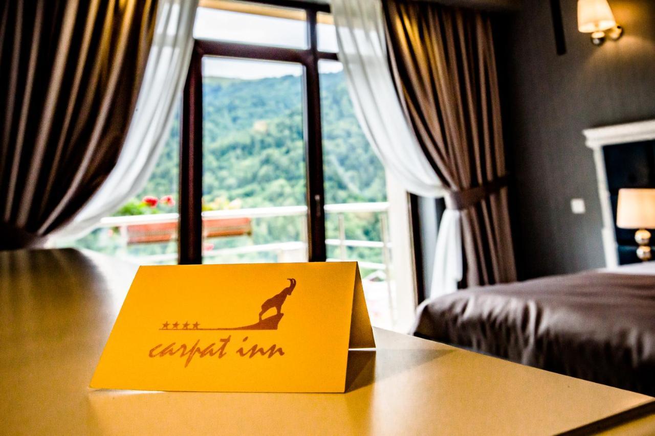 Hotel Carpat Inn Азуга Экстерьер фото